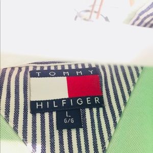 Short sleeved dress shirt